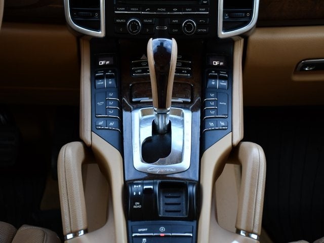 2014 Porsche Cayenne Base