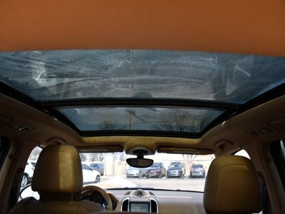 2014 Porsche Cayenne Base