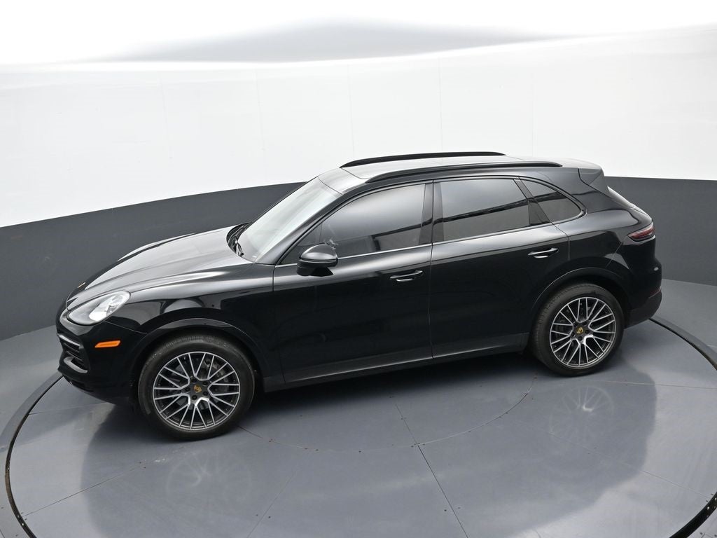 2023 Porsche Cayenne Base