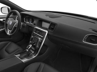 2015 Volvo S60 T6 R-Design Platinum