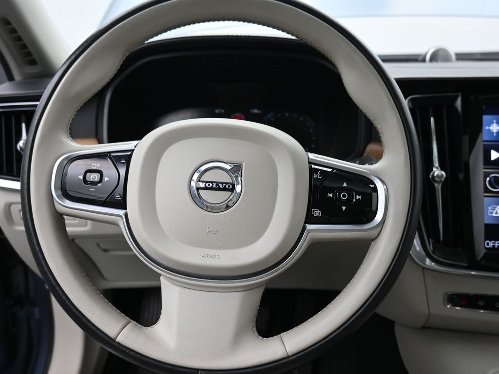 2017 Volvo S90 Inscription