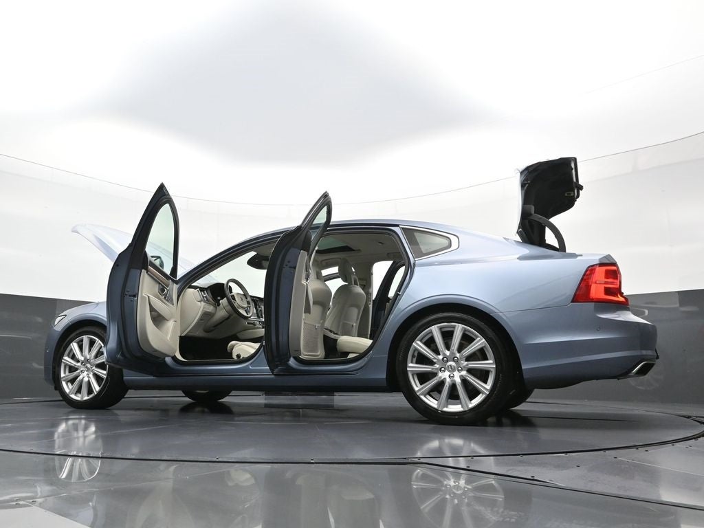 2017 Volvo S90 Inscription