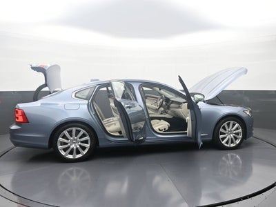 2017 Volvo S90 Inscription