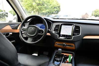 2023 Volvo XC90 B6 Plus 6-Seater