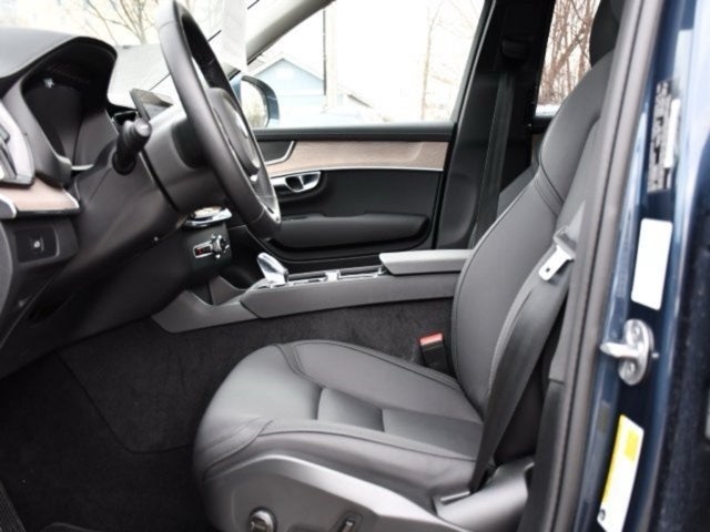 2025 Volvo XC90 B6 Plus 7-Seater 2025.5