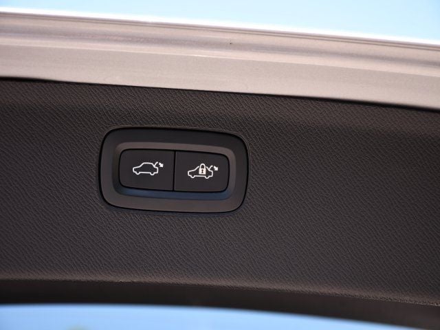 2025 Volvo XC90 B6 Plus 7-Seater 2025.5
