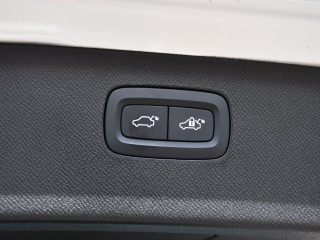 2025 Volvo XC90 B6 Plus 7-Seater 2025.5