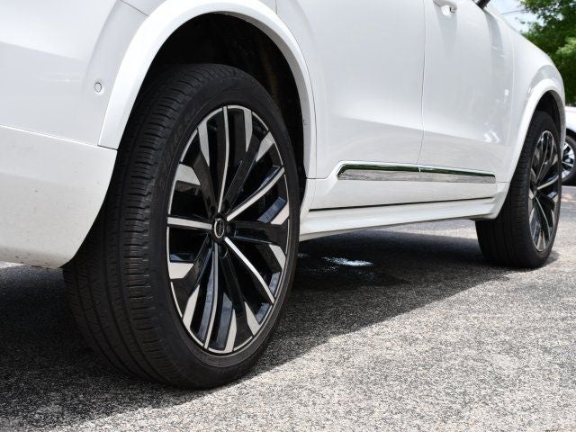 2025 Volvo XC90 B6 Plus 7-Seater 2025.5