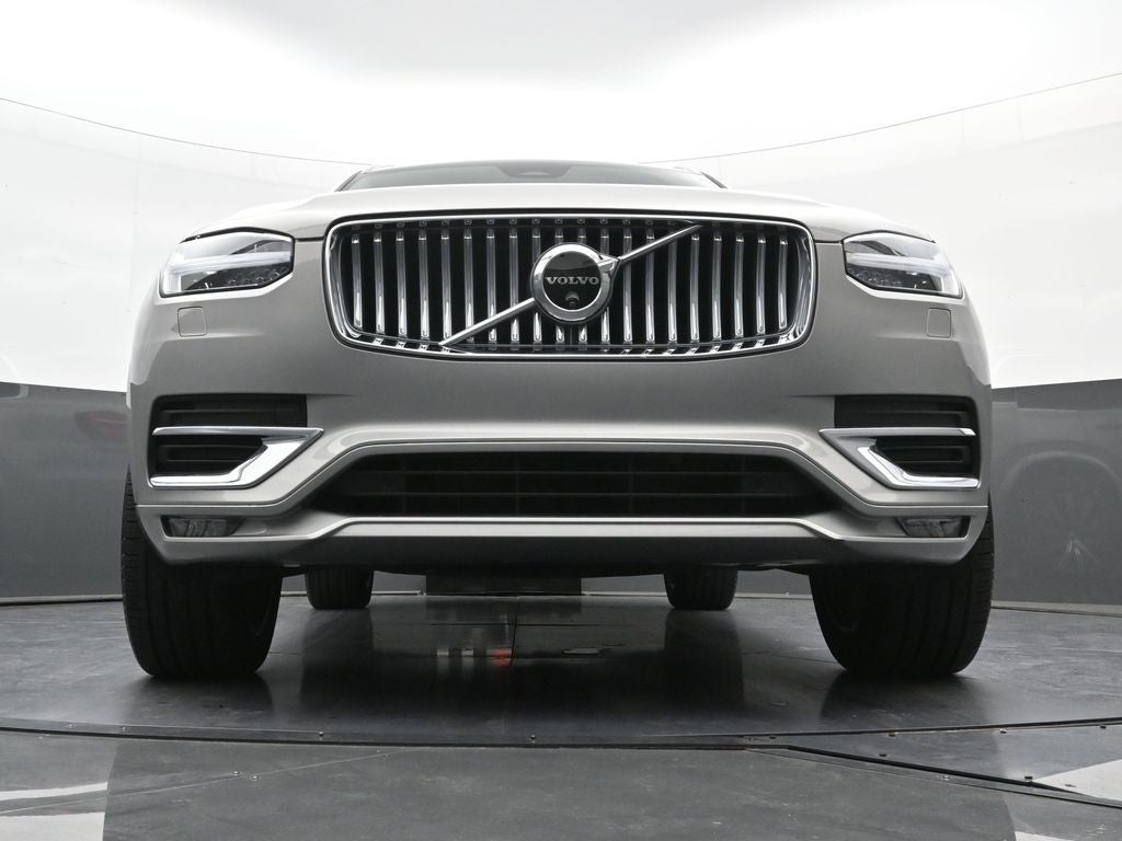 2024 Volvo XC90 Plus Bright Theme