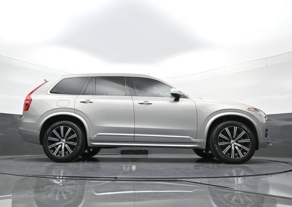 2024 Volvo XC90 Plus Bright Theme