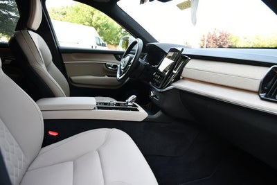 2026 Volvo XC90 B6 Plus 7-Seater