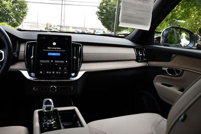 2026 Volvo XC90 B6 Plus 7-Seater