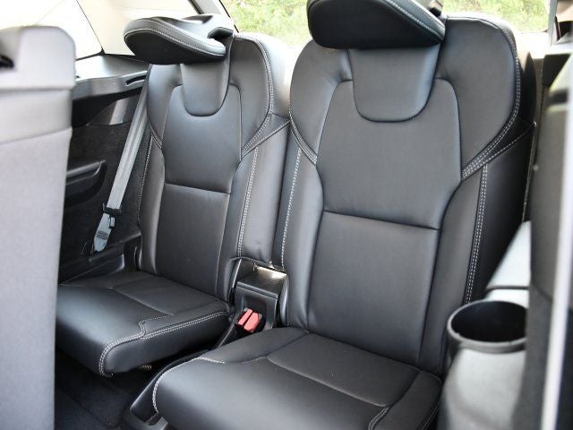 2025 Volvo XC90 B6 Ultra