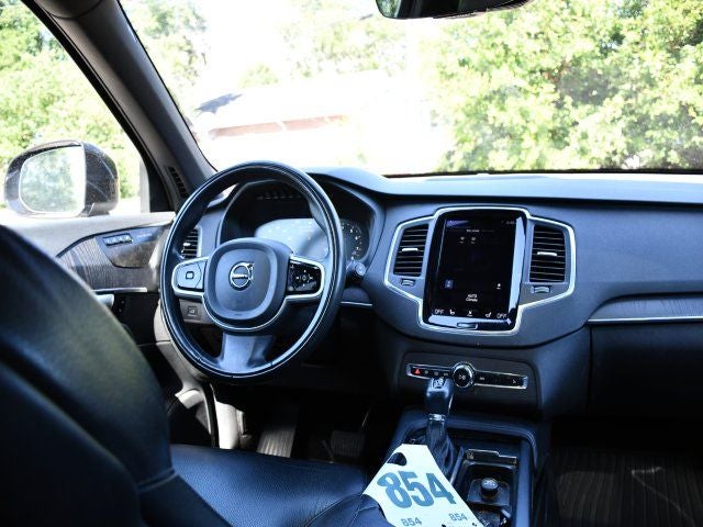 2020 Volvo XC90 T5 Momentum