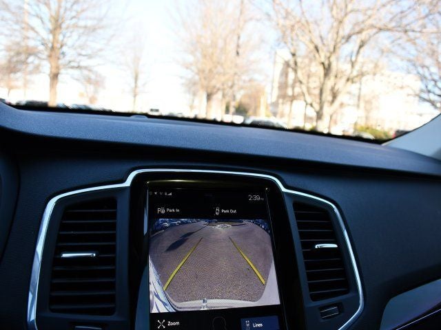 2018 Volvo XC90 T5 Momentum