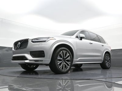 2022 Volvo XC90 Momentum
