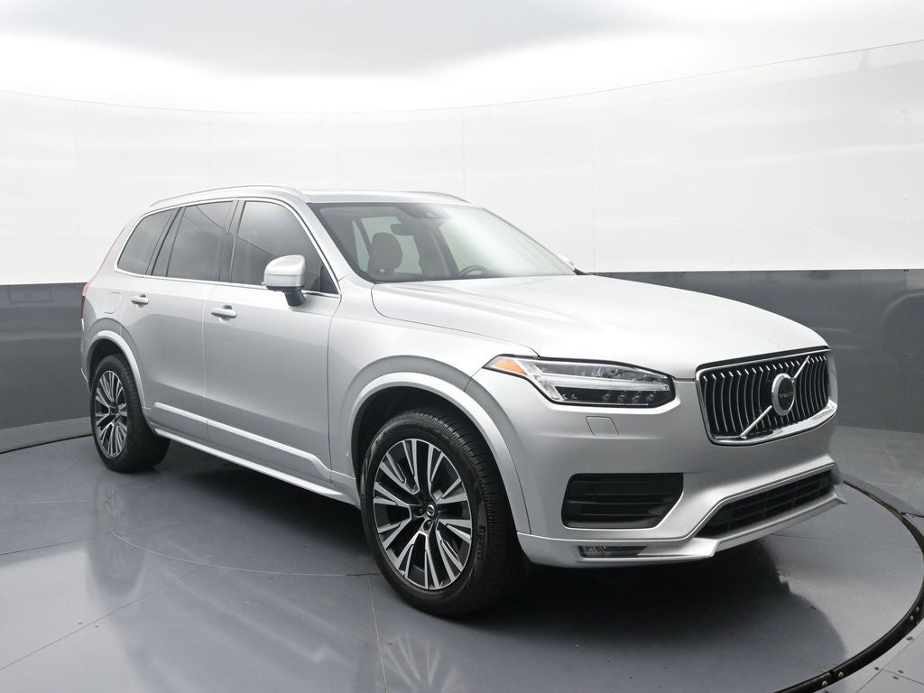2022 Volvo XC90 Momentum