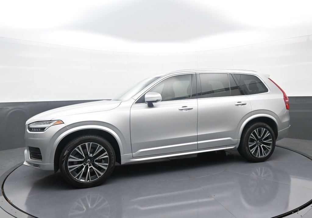 2022 Volvo XC90 Momentum