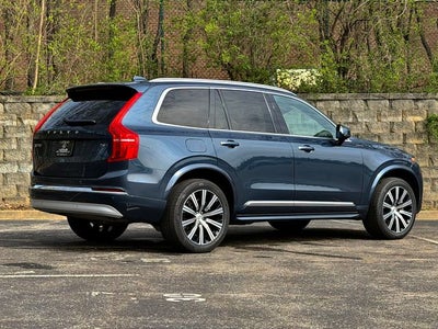 2022 Volvo XC90 T6 Inscription