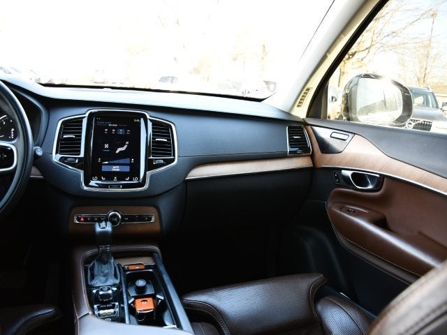 2020 Volvo XC90 T6 Inscription