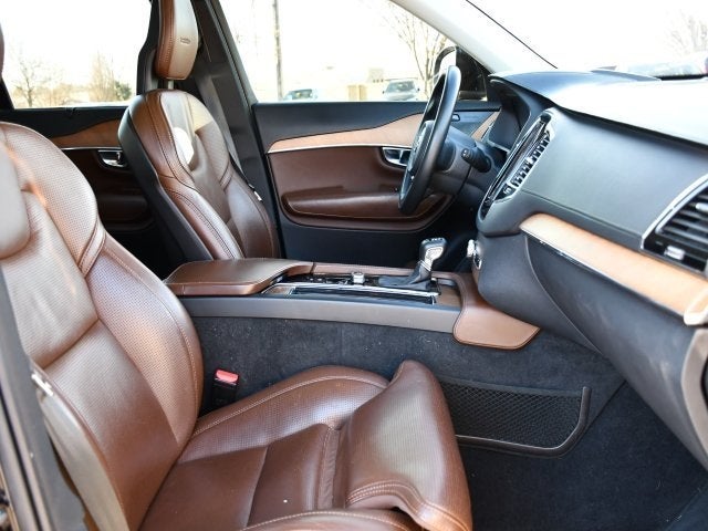 2020 Volvo XC90 T6 Inscription