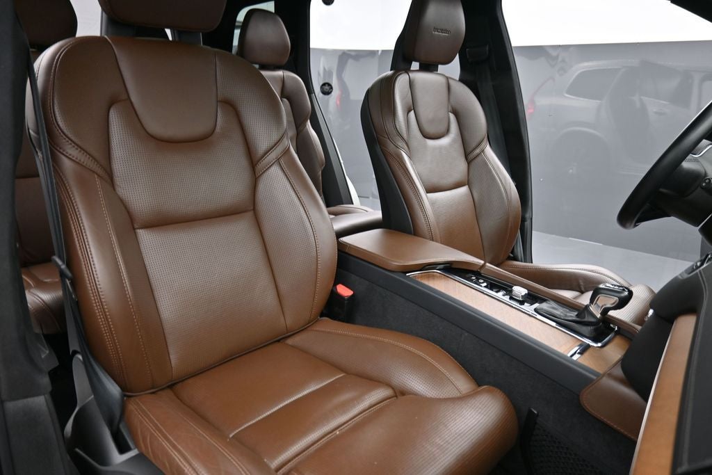 2020 Volvo XC90 Inscription