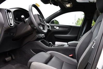 2023 Volvo C40 Recharge Pure Electric Twin Plus