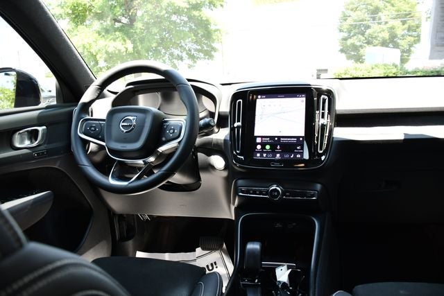 2023 Volvo XC40 Recharge Pure Electric Twin Plus