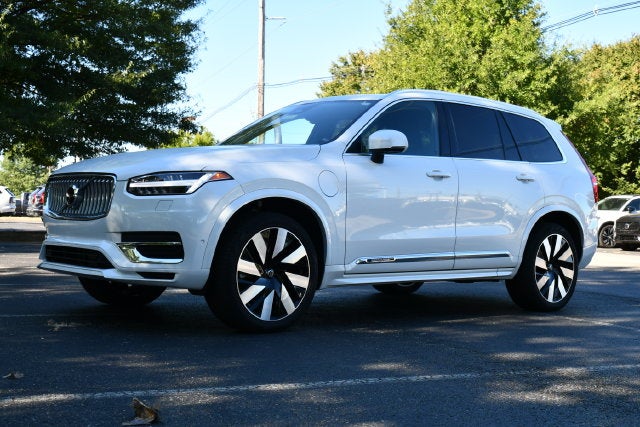 2024 Volvo XC90 Recharge Plug-In Hybrid T8 Plus Bright Theme 7 Passenger