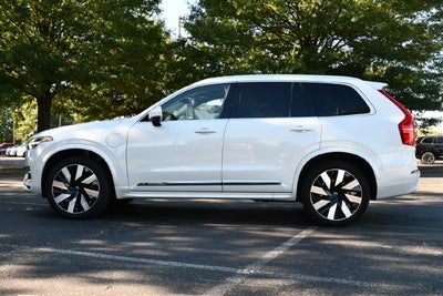 2024 Volvo XC90 Recharge Plug-In Hybrid T8 Plus Bright Theme 7 Passenger