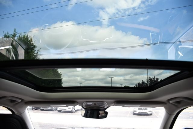2024 Volvo XC90 Recharge Plug-In Hybrid T8 Plus Bright Theme 7 Passenger