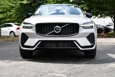 2024 Volvo XC60 Recharge Plug-In Hybrid T8 Plus Dark Theme