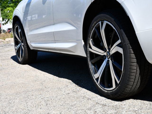 2024 Volvo XC60 Recharge Plug-In Hybrid Ultimate