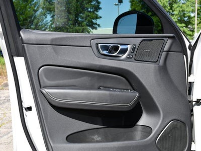 2024 Volvo XC60 Recharge Plug-In Hybrid Ultimate