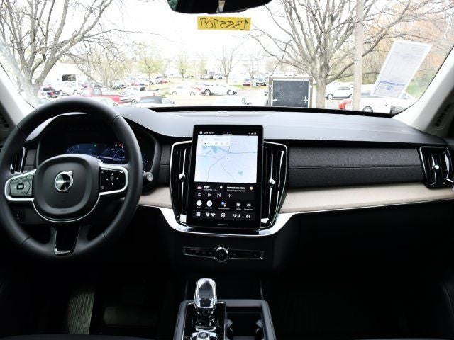 2025 Volvo XC90 Plug-In Hybrid T8 Plus 7 Passenger 2025.5