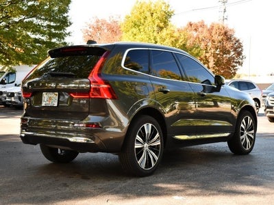 2022 Volvo XC60 B5 Inscription