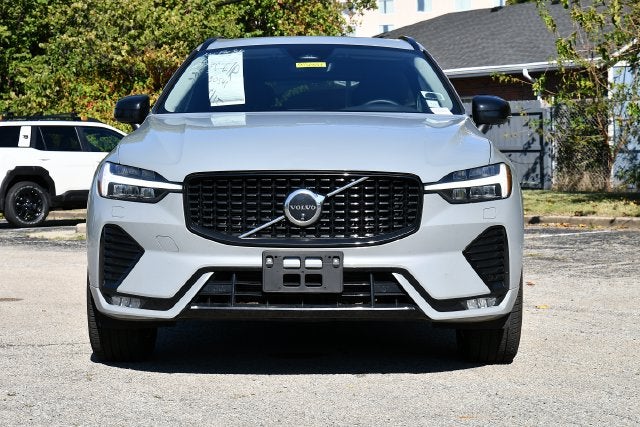 2024 Volvo XC60 B5 Plus Dark Theme