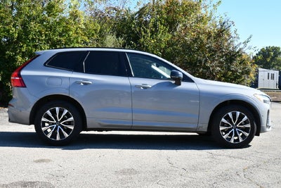 2024 Volvo XC60 B5 Plus Dark Theme