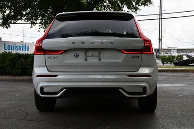 2024 Volvo XC60 B5 Plus Dark Theme
