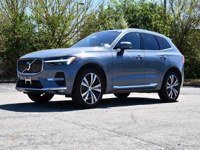 2023 Volvo XC60 B5 Plus Bright Theme