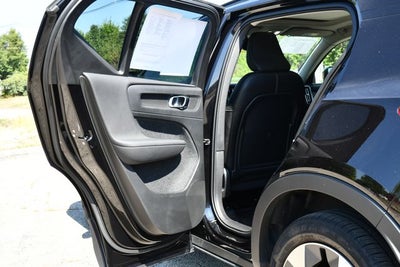 2026 Volvo XC40 B5 Plus
