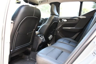 2026 Volvo XC40 B5 Plus