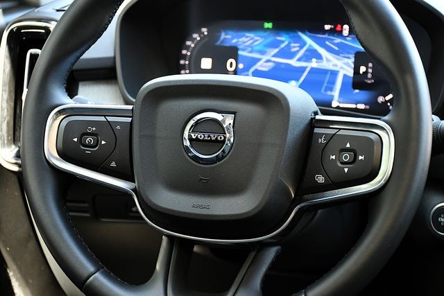 2026 Volvo XC40 B5 Plus