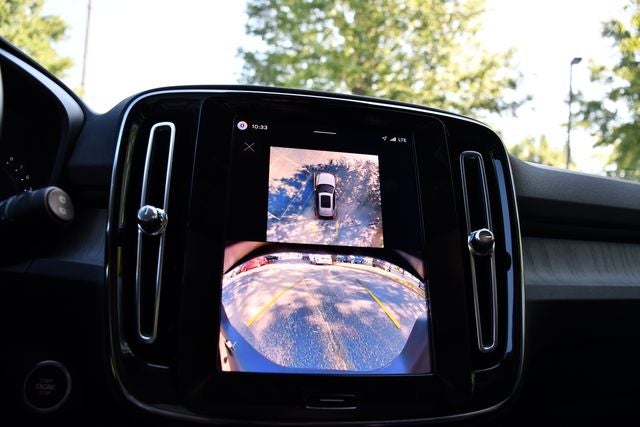 2026 Volvo XC40 B5 Plus