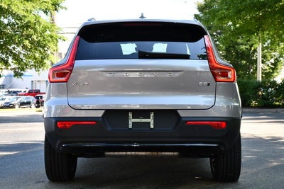 2026 Volvo XC40 B5 Plus
