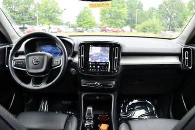 2026 Volvo XC40 B5 Plus