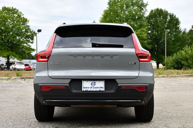 2026 Volvo XC40 B5 Plus