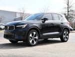 2025 Volvo XC40 B5 Core