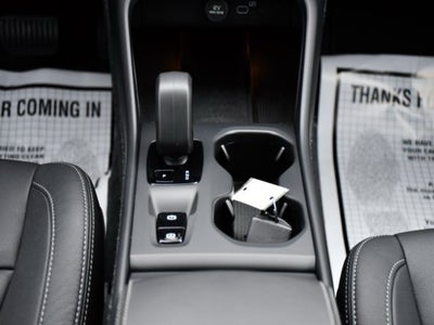 2025 Volvo XC40 B5 Core