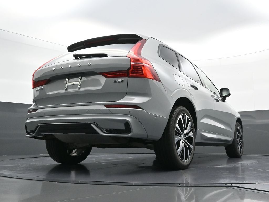 2025 Volvo XC60 Plus